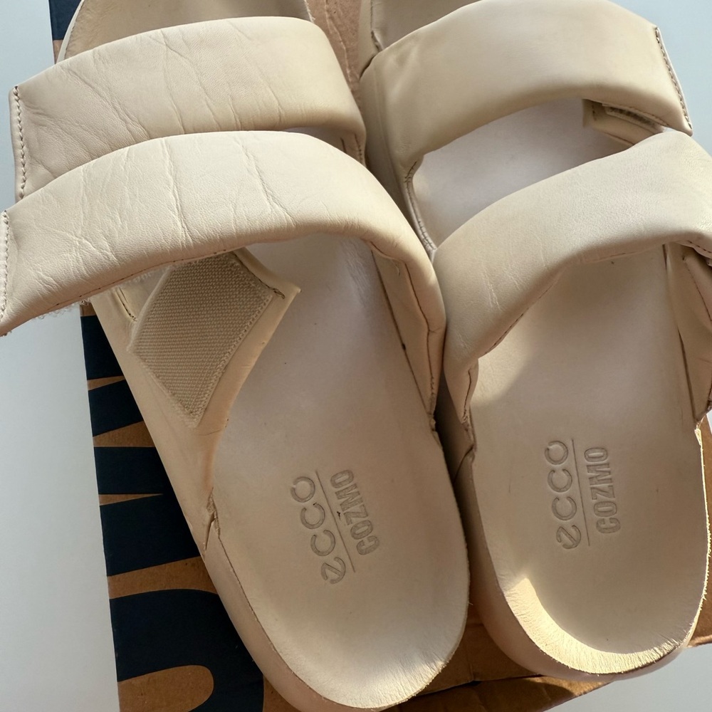 Ecco cozmo wide platform Beige Slide 40 Sandals206663 - Picture 3 of 4